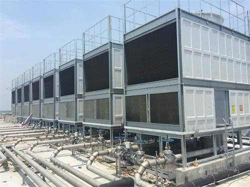 閉式冷卻塔的結(jié)構(gòu)構(gòu)成的本體系統(tǒng)和冷卻系統(tǒng)(閉式冷