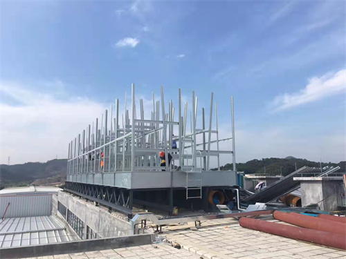 閉式冷卻塔軸流式<font color='red'>風(fēng)機</font>詳細說明(閉式冷卻塔工作原理)