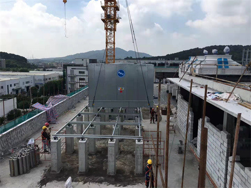 不銹鋼冷卻塔--玻璃鋼冷卻塔的應用(河南高溫工業(yè)型