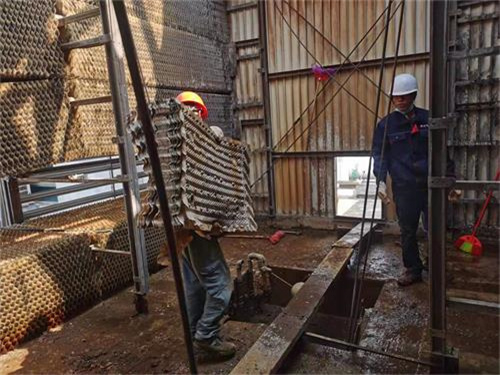 開式冷卻塔出現(xiàn)結冰現(xiàn)象原因(開式冷卻塔圖片)