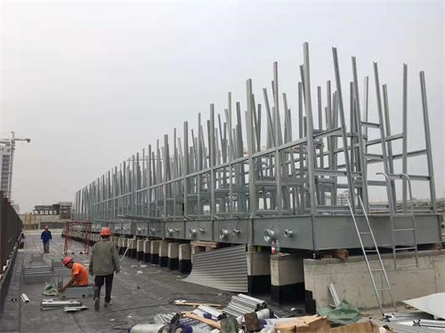 玻璃鋼冷卻塔在中央<font color='red'>空調(diào)</font>中處于重要地位(浙江中央<font color='red'>空調(diào)</font>用玻璃鋼冷卻塔)