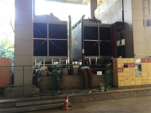 圓形逆流式冷卻塔的工作過程